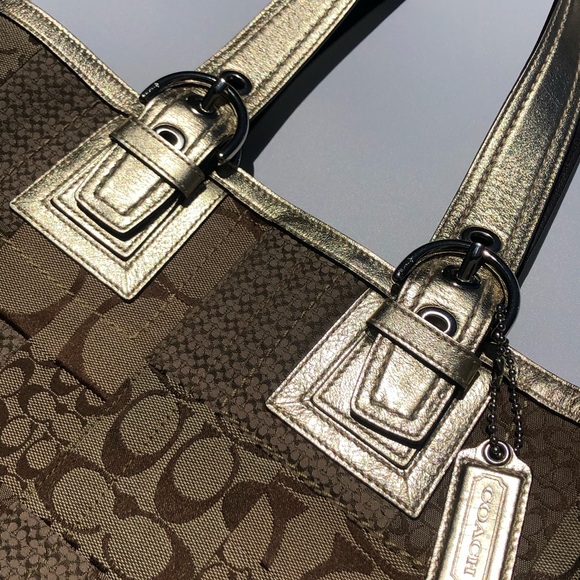 Authentic Coach Gold Tote - Picture 11 of 11